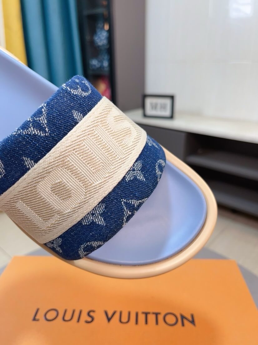 Classic Letter Slippers