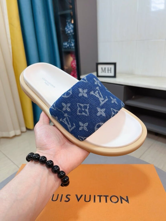 Classic All-Over Print Slippers
