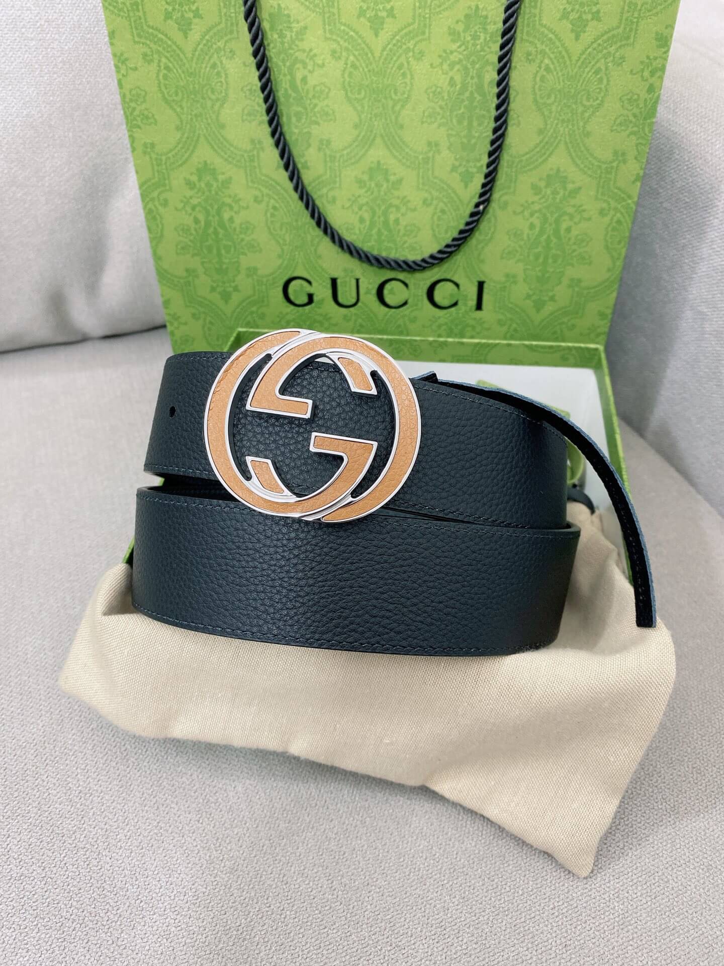 Fashionable Reversible Metal Buckle Belt