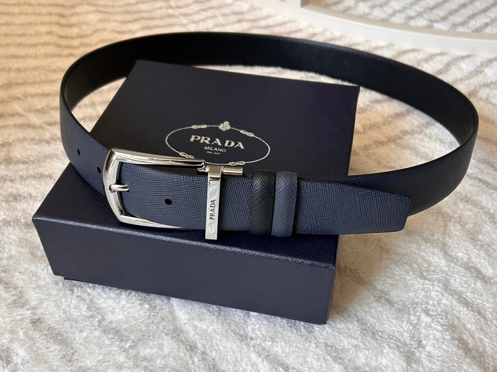 Minimalist Style Reversible Two-Tone Belt
