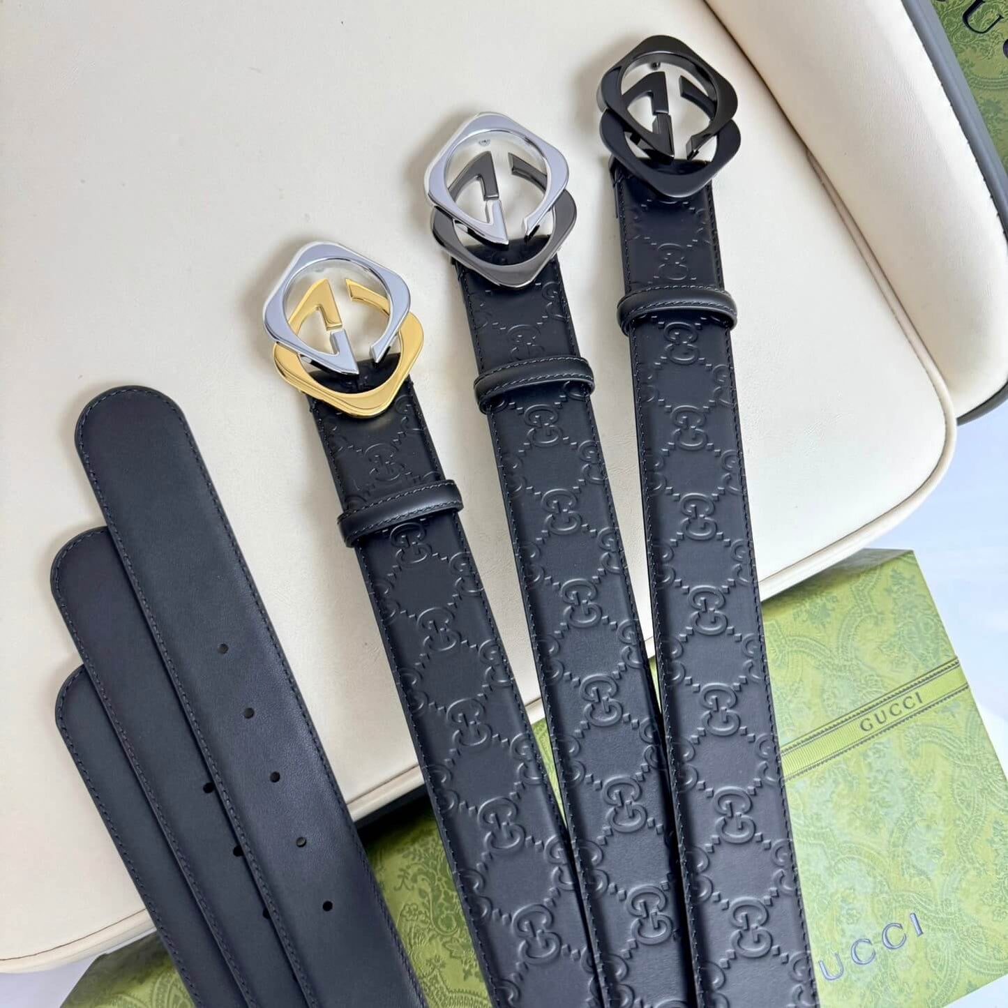 Stylish Two-Color Square Metal Buckle Belt