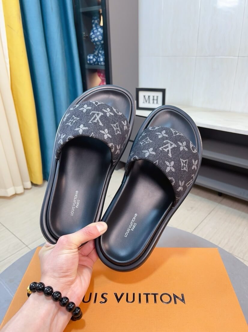 Classic All-Over Print Slippers